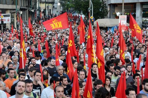 http://img.over-blog.com/500x332/1/47/33/58/Illustrations-carnet--2011/11-06-25--KKE-Athenes.jpg