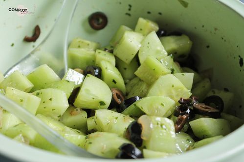 salade-conconmbre2_LW1.jpg