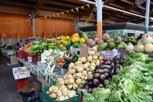 2011 05 28 Marché Basse-Terre (7) (Grand)