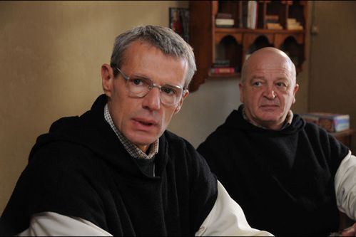 0256018F03524988-c2-photo-des-hommes-et-des-dieux.jpg