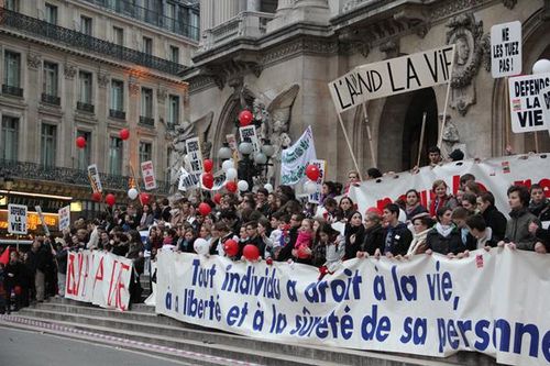 MARCHE-POUR-LA-VIE-PARIS-2012 8691