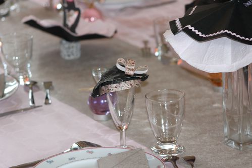 table-Quand-la-petite-robe-noire-rosit 0201