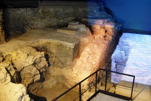 Crypte du parvis de N.-Dame