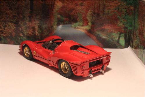 Ferrari 8232