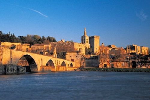 centre-historique-d-avignon-472199.jpg