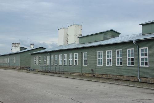 422-Mauthausen-Mémorial-place de rasemblement