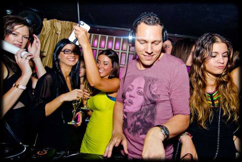 Tiësto at Lavo - Miami 06 june 2012 (1)