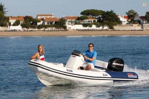 bateau a moteur semi rigide Valiant-500-SPORT