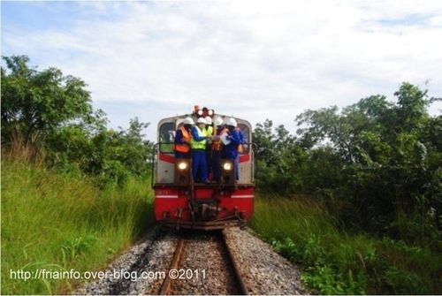 rail1.JPG