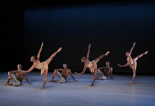 Alvin_Ailey_American_Dance_Theater_in_Paul_Taylor_s_Arden_C.jpg
