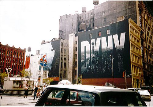dkny-logo-new-york