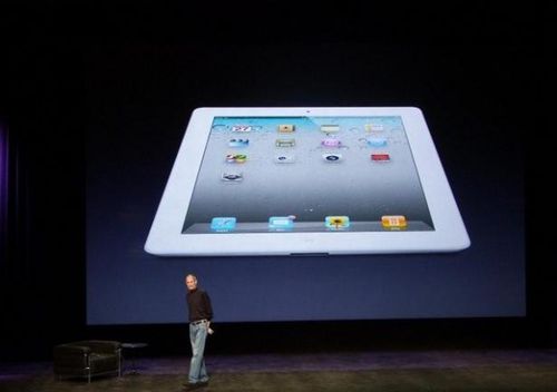 article_iPad2-Jobs.JPG