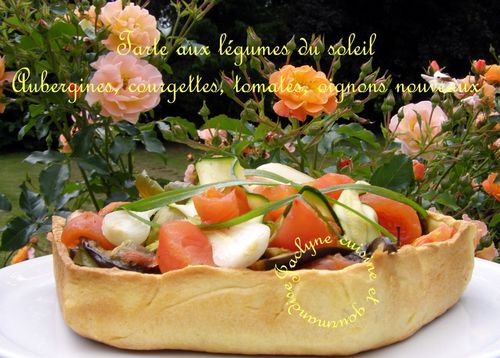 Tarte aux légumes du soleil Aubergines, courgettes, tomates, oignons nouveaux ... Vous aurez du succès ♥Jaclyne cuisine et gourmandise