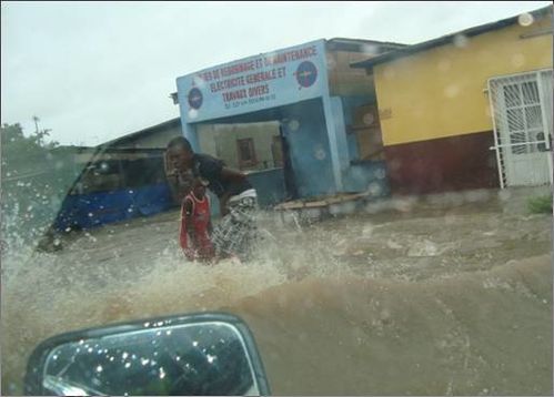 inondation-pointe-noire-fev11-3