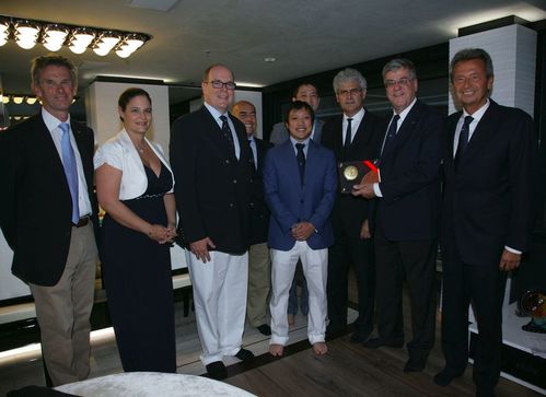 Benetti-Rina-Green-Award-FB-263-Albert-II-de-Monaco.JPG