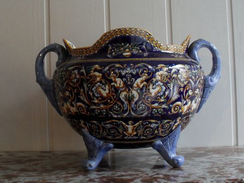 cache pot GIEN décor renaissance