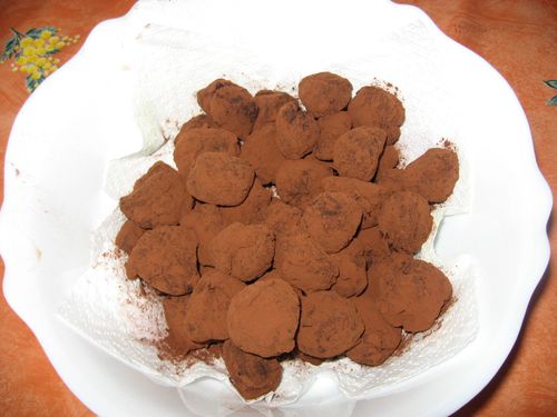 truffes-chocolat-et-eclats-de-caramel-beurre-sale-005.jpg