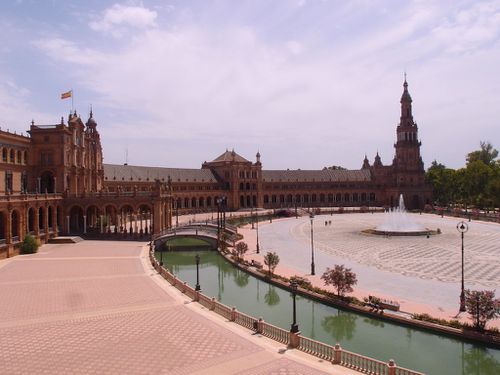Plaza-de-espana-place-espagne-seville-1.JPG