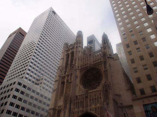 new-york-5th-avenue-church.JPG
