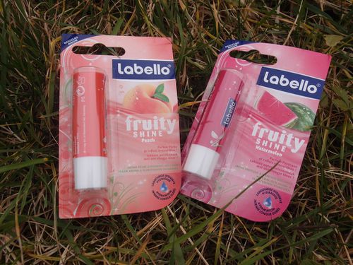 Nivea-Labello-FruityShine.JPG