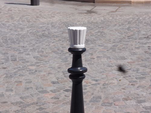 detail-toque-ratatouille-disneyland.JPG