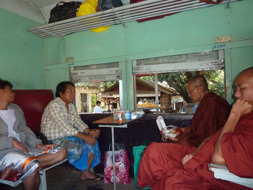 Yangon-Mawlamyine (41)