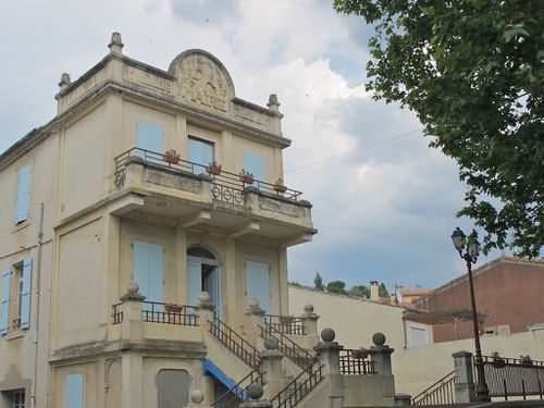 Laurens mairie phrygien 2