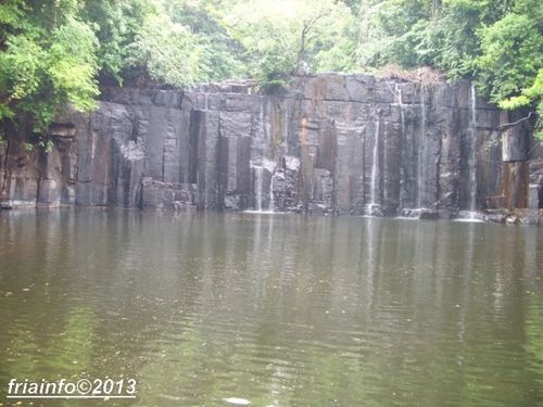 Les-chutes-de-Gbogoro--6-.JPG