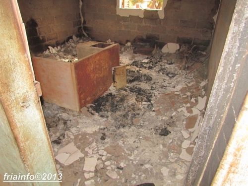 Voici-ce-qui-reste-du-bureau-de-la-Soci--t---civile.JPG