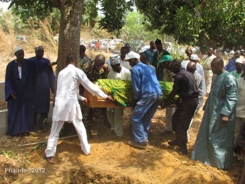 Funérailles Hadja Tiguidanké (2)
