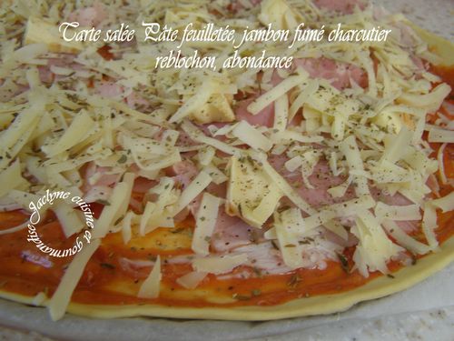 Tarte salée Pâte feuilletée, jambon fumé charcutier reblochon, abondance, tomate/moutarde Jaclyne cuisine et gourmandise
