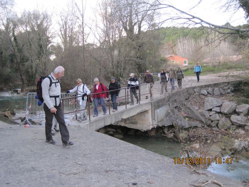 2011-12-15-Sillans-la-Cascade-39