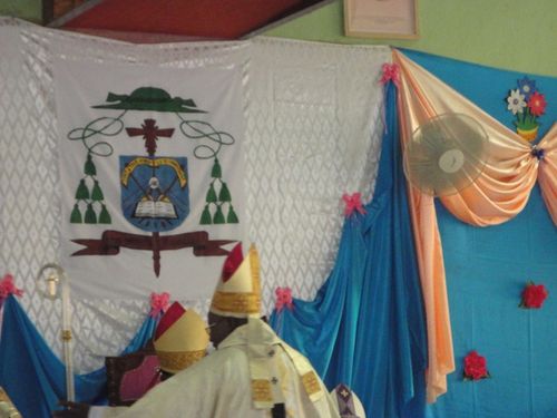 Intronisation de Mgr Joachim OUEDRAOGO A KOUDOUGOU (6)