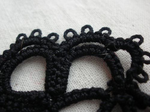 coeur_Frivolité_navette_heart_tatting