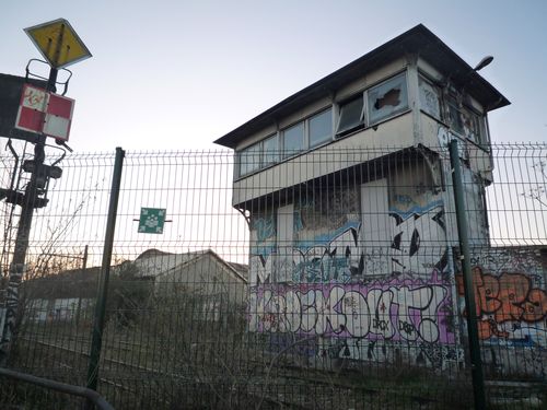 Bd Poniatowski - Poste de travail et signalisation ancienne