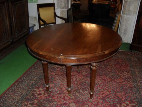 Table ovale Louis Philippe