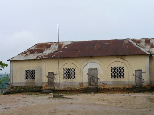 saras-mayombe-bâtiment-colonial