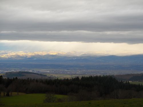 SOLEIL-SUR-LES-MONTS.JPG