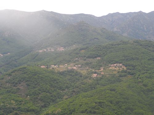 HAMEAUX-PERDUS.JPG