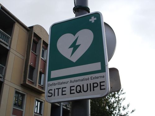 defibpanneau.JPG