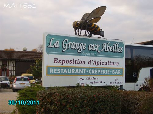 Grange-aux-Abeilles-pancarte.JPG