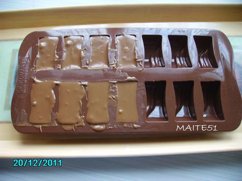 Moulages praliné pour essai chocolats trempés