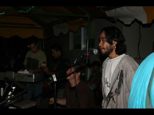 REGGAEUAPOU 073