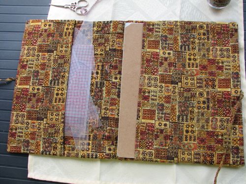 2011.07.12-Trousse-Daniele--Nine--4.jpg