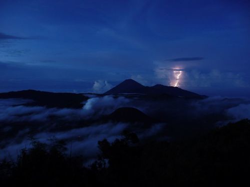 Bromo