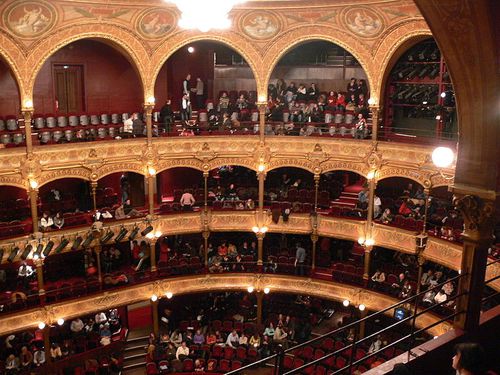 800px-Theatre_du_Chatelet_1.jpg