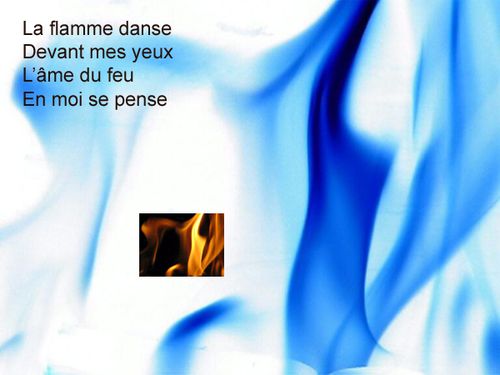 08122600 (La flamme danse...)