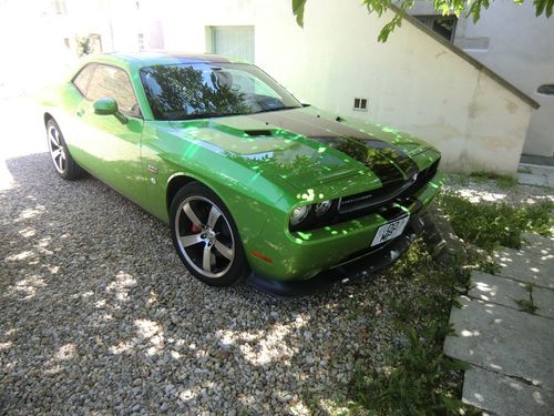 blog-168-dodge-challenger-SRT.jpg