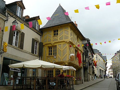 Josselin sa ville - son chateau (10)-copie-1