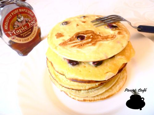 Pancakes-myrtilles-1.JPG